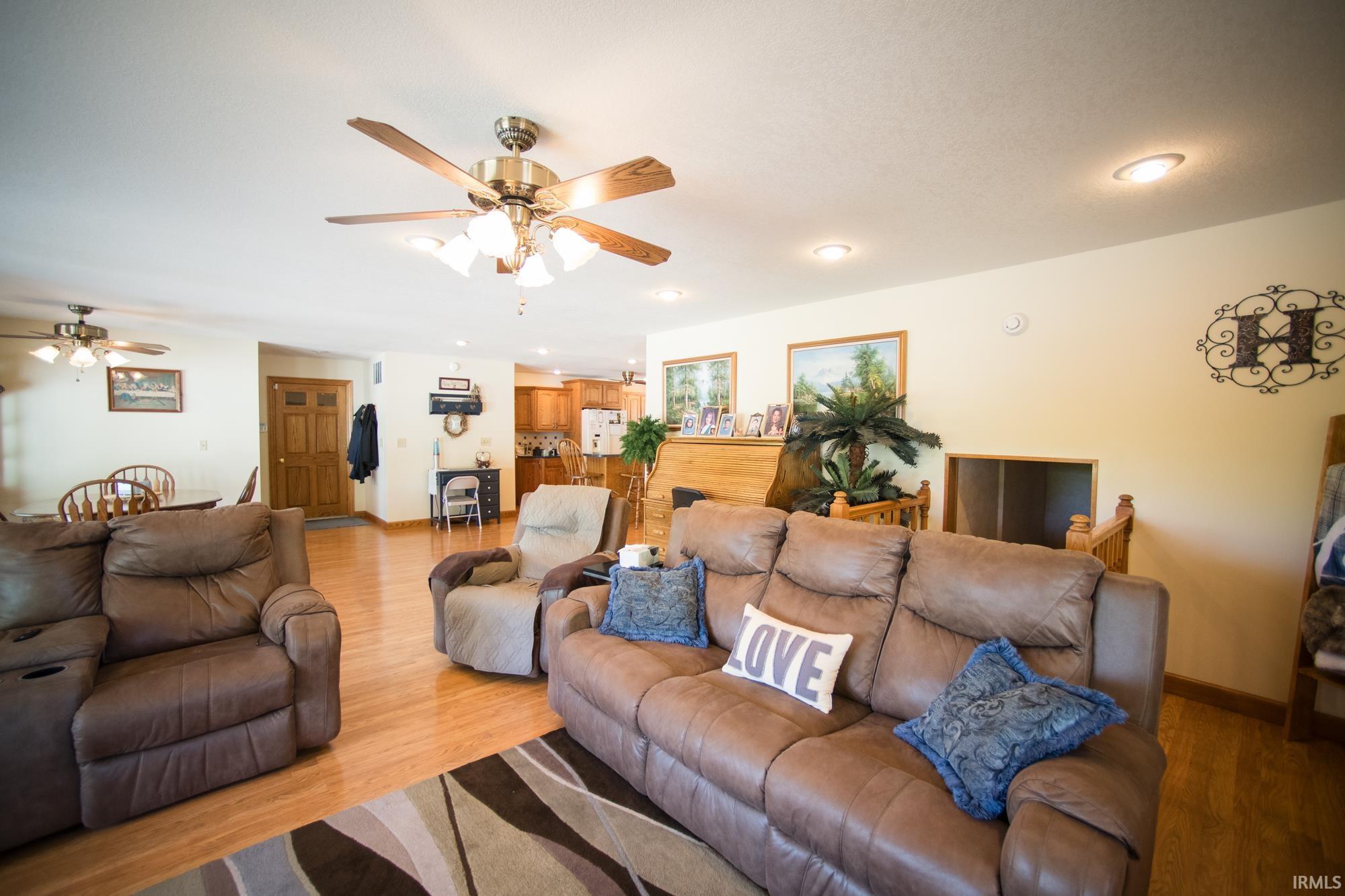 4946 North Coon Hunter Road Bruceville, IN 47516 - Photo 8 of 33 Gallery Image 8