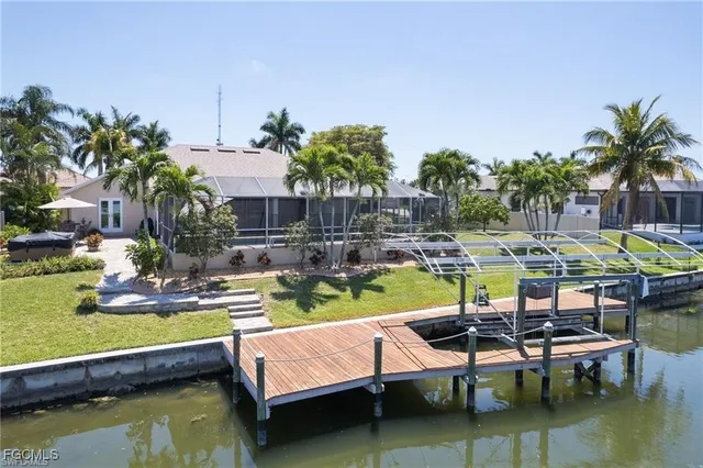 $749,000 | 2013 Southwest 31st Terrace, Cape Coral, FL 33914