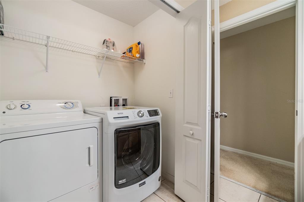 10906 Keys Gate Drive Riverview, FL 33579 - Photo 25 of 37 a utility room with dryer and washer