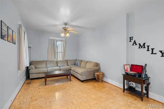 $289,000 | 801 West 2nd Street, Washington, MO 63090