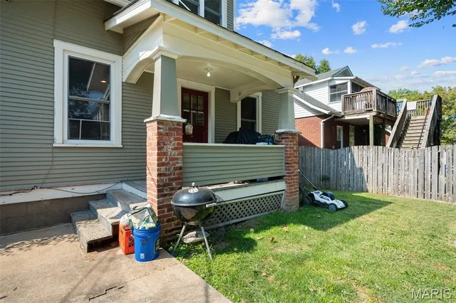 $289,000 | 801 West 2nd Street, Washington, MO 63090