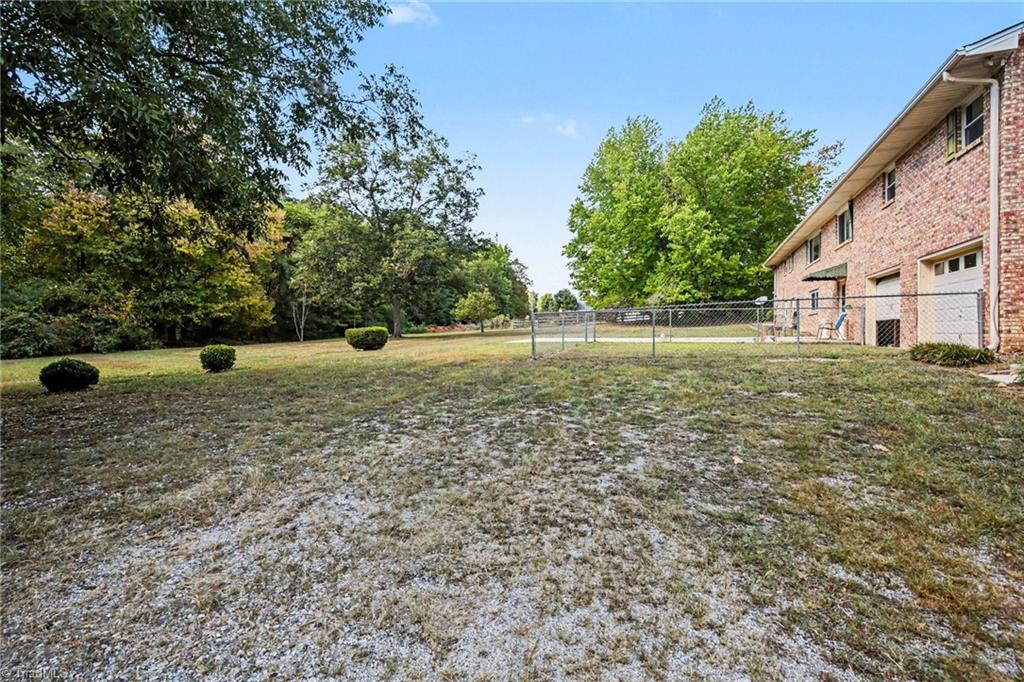5307 Williard Road Oak Ridge, NC 27310 - Photo 34 of 37 Gallery Image 34