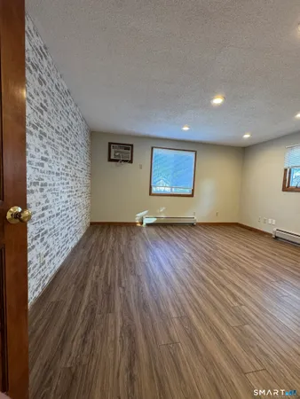 $2,250 | 444 Prospect Street, Torrington, CT 06790