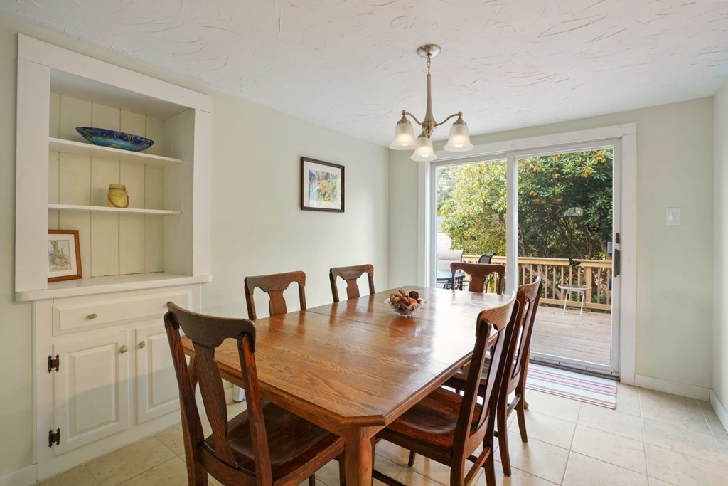 31 Trask Road Plymouth, MA 02360 - Photo 7 of 36 Gallery Image 7