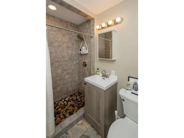 $1,370,000 | 1926 Grand Avenue, St. Paul, MN 55105