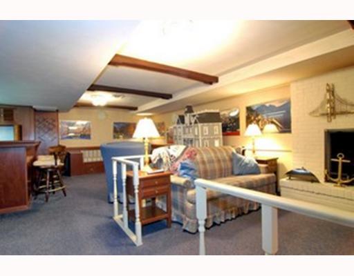 222 Orr Road Upper St. Clair, PA 15241 - Photo 6 of 7 Den/Family/Great Room.
