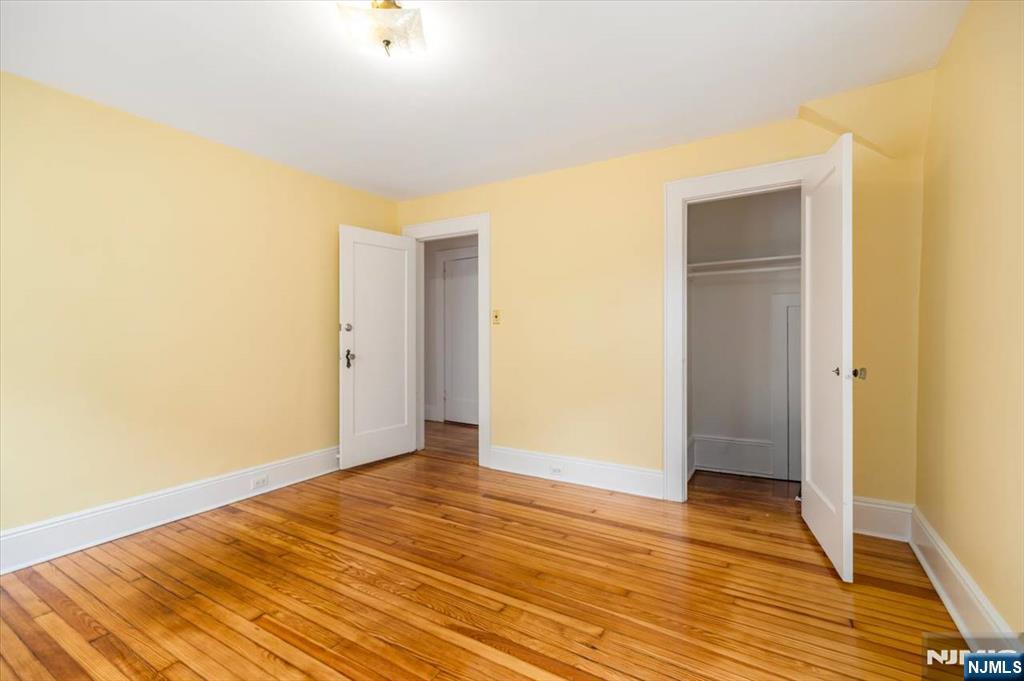 314 Mountain Way Rutherford, NJ 07070 - Photo 15 of 31