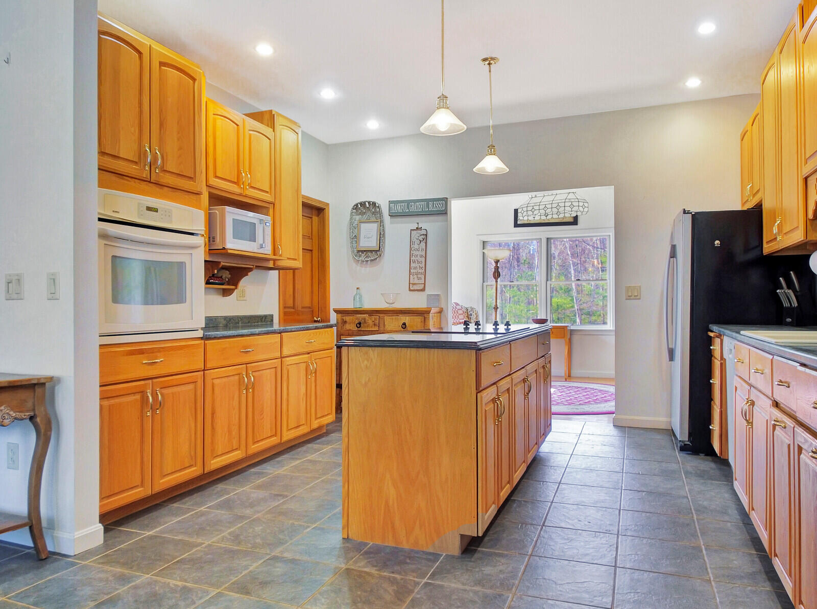 19 Red Maple Lane Augusta, ME 04330 - Photo 18 of 75 48_Int_58_DxO_mls