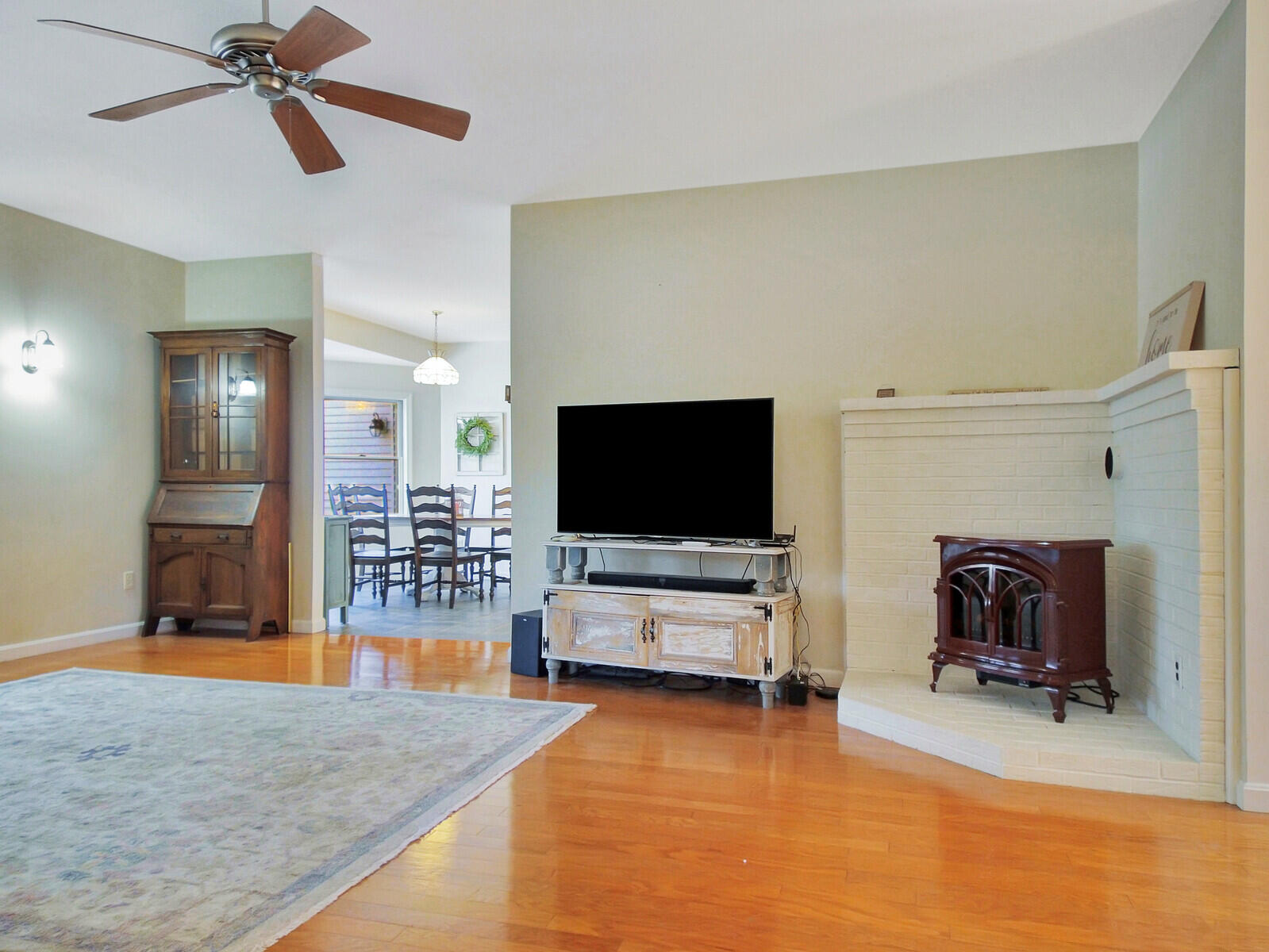 19 Red Maple Lane Augusta, ME 04330 - Photo 39 of 75 70_Int_115_DxO_mls