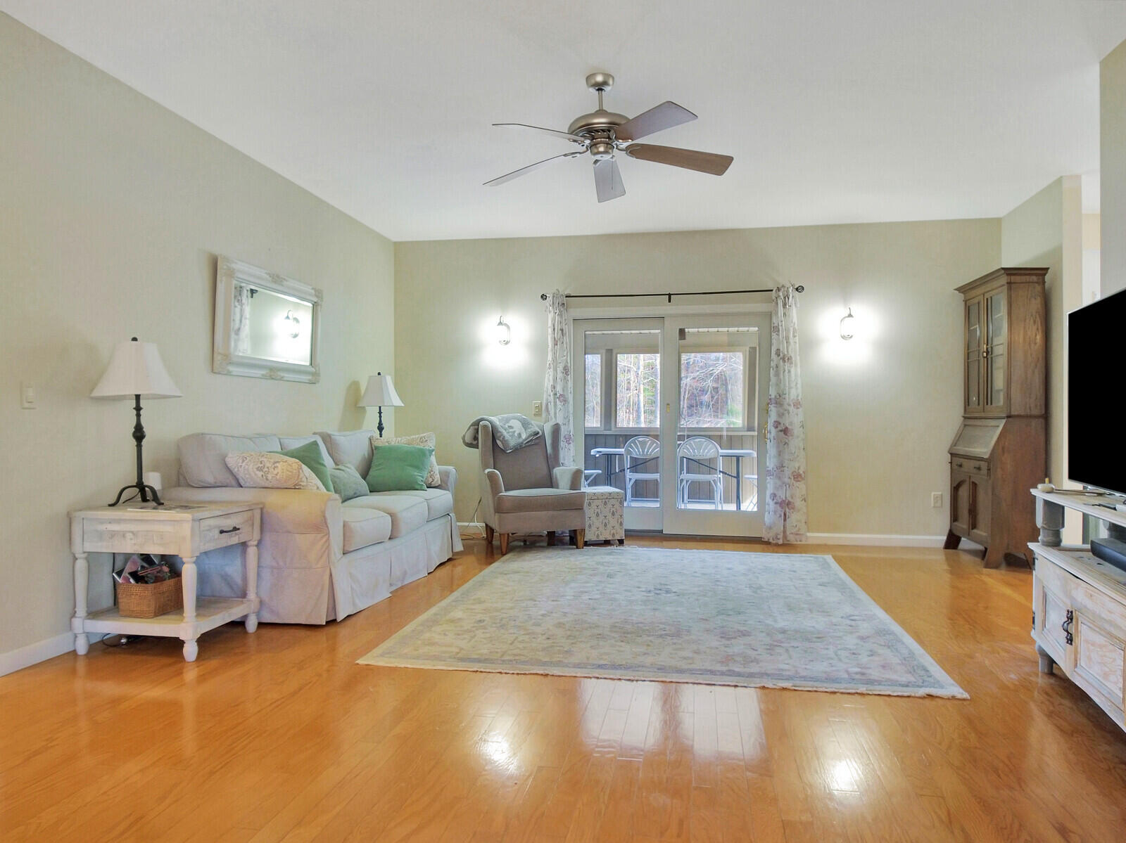 19 Red Maple Lane Augusta, ME 04330 - Photo 40 of 75 71_Int_124_DxO_mls