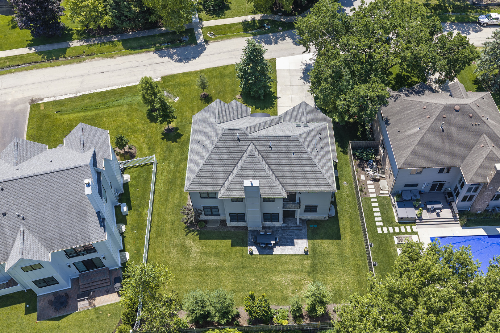 2204 Dehne Road Northbrook, IL 60062 - Photo 3 of 8