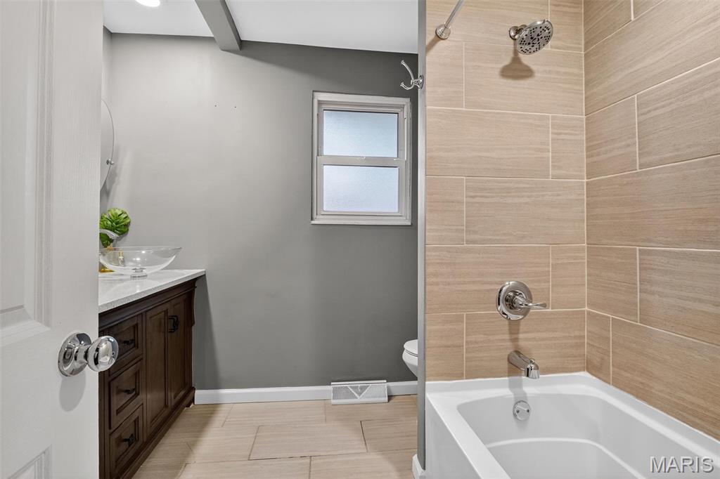 317 Southgate Drive Belleville, IL 62223 - Photo 16 of 21 Gallery Image 16