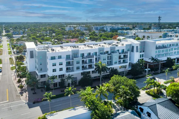 $6,850 | 236 Southeast 5th Avenue, Unit 301, Delray Beach, FL 33483
