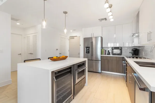 $6,850 | 236 Southeast 5th Avenue, Unit 301, Delray Beach, FL 33483