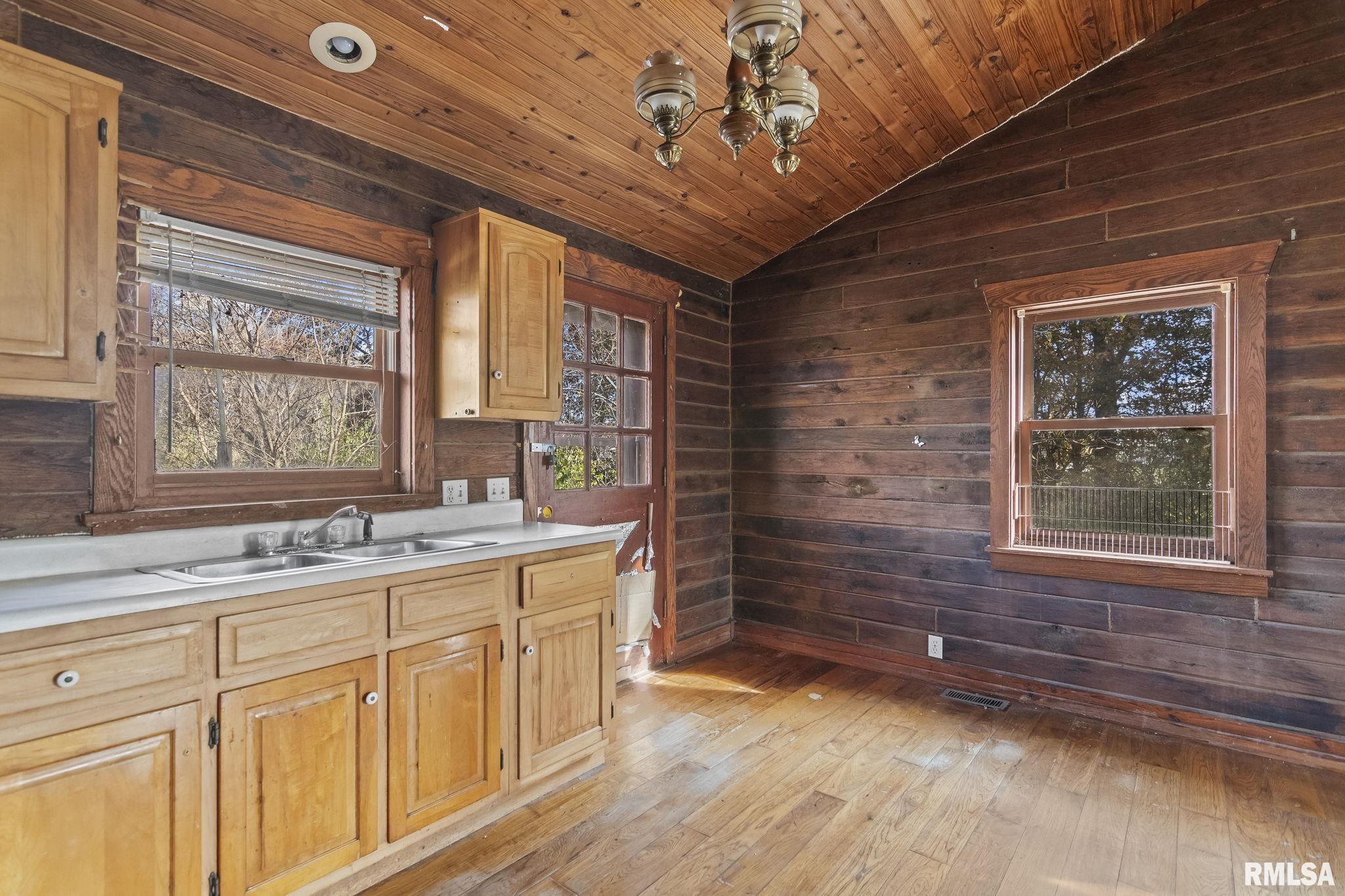 4315 County Road 6 1/4 South Rochester, IL 62563 - Photo 8 of 30 Gallery Image 8