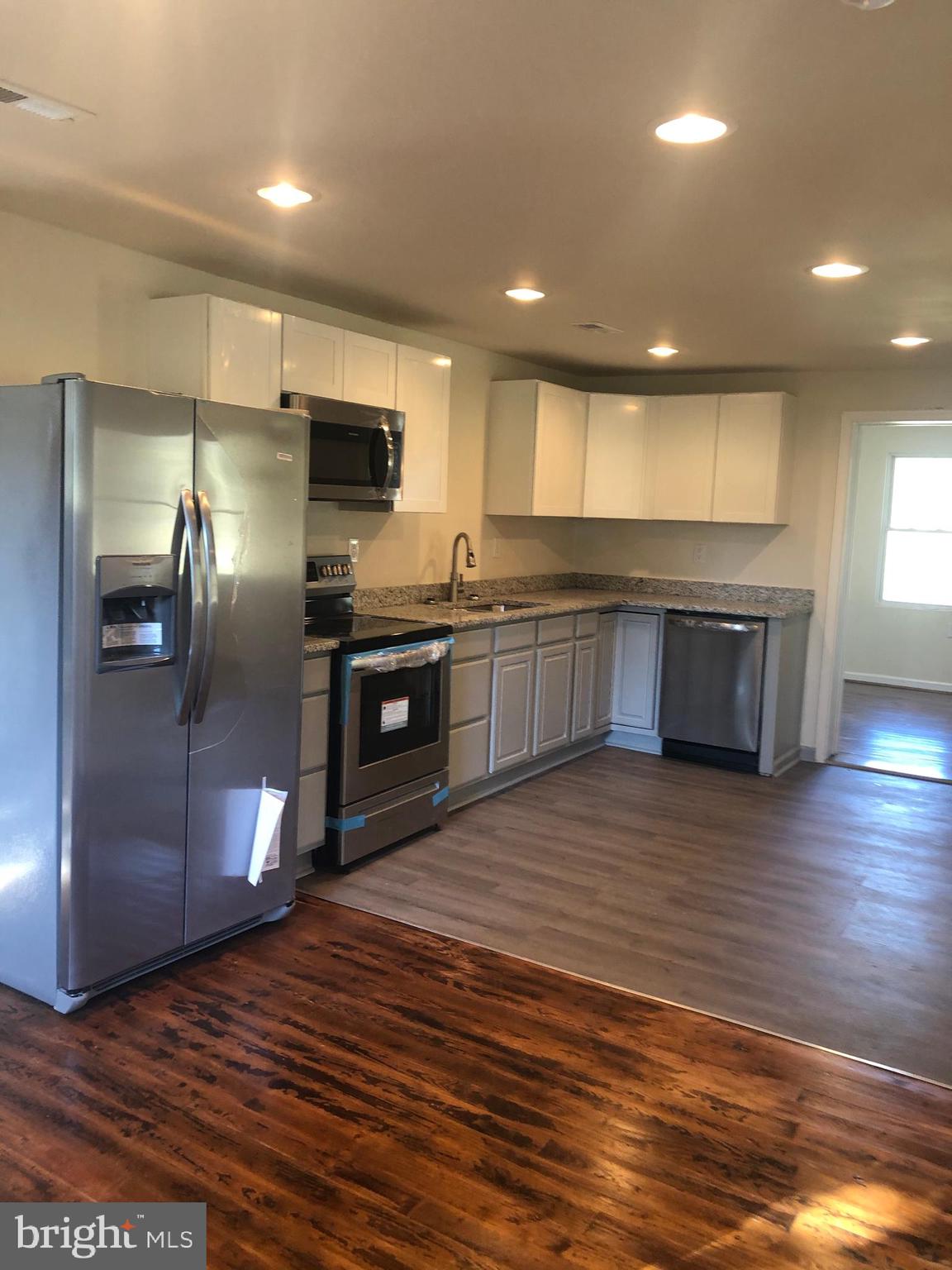 15168 Jefferies Mill Road Culpeper, VA 22701 - Photo 4 of 32 Spacious newly renovated kitchen