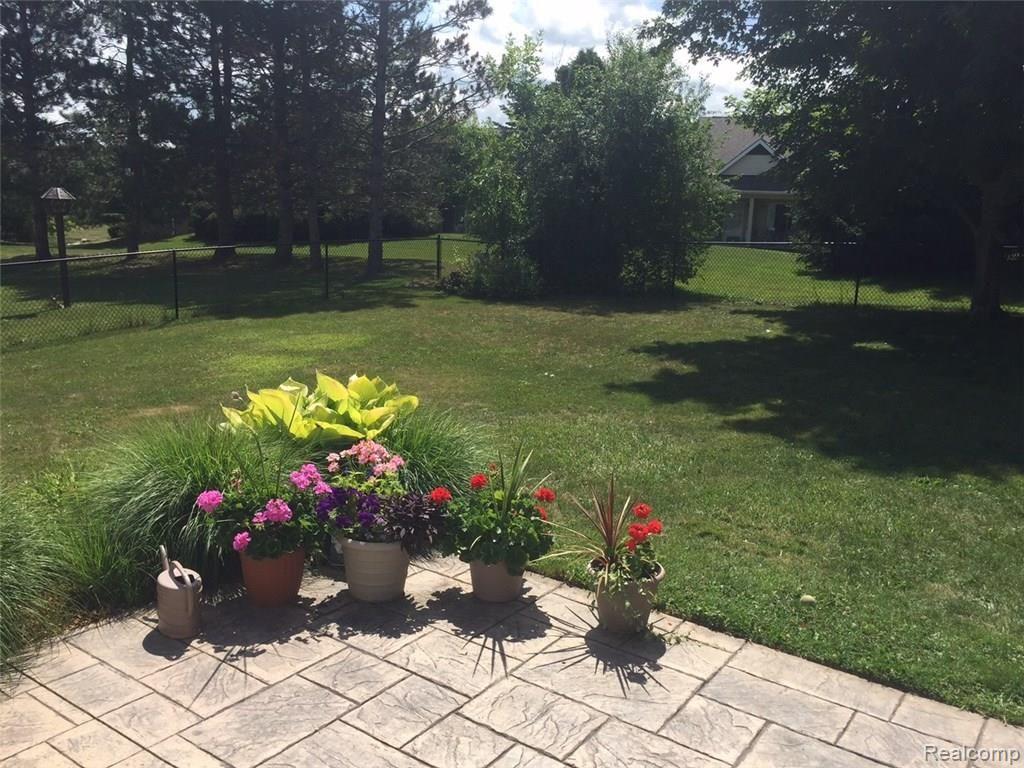 41717 Cherry Hill Road Novi, MI 48375 - Photo 39 of 41 IMG_4129.JPG