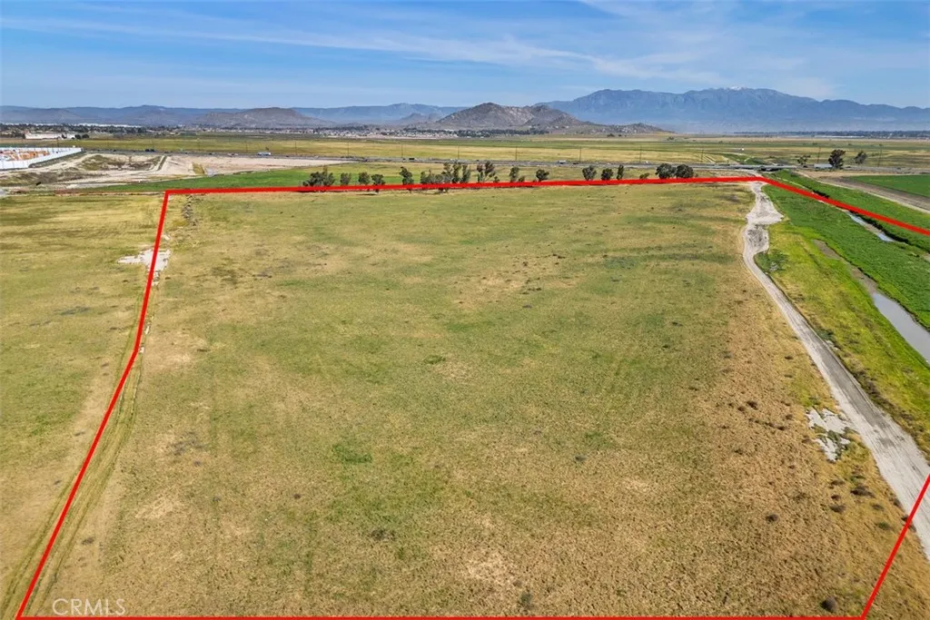 0 East Ellis Perris, CA 92570 - Photo 14 of 23 a view of an ocean