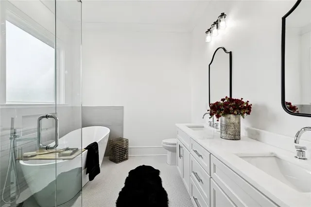 $329,999 | 108 Jaguar Drive, Arabi, LA 70032