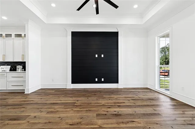 $329,999 | 108 Jaguar Drive, Arabi, LA 70032