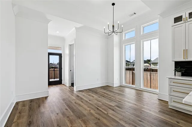 $329,999 | 108 Jaguar Drive, Arabi, LA 70032