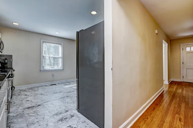 $370,000 | 32 Roberts Street, Seymour, CT 06483