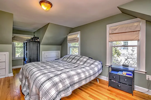 $370,000 | 32 Roberts Street, Seymour, CT 06483