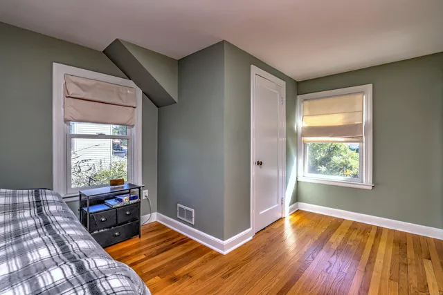 $370,000 | 32 Roberts Street, Seymour, CT 06483