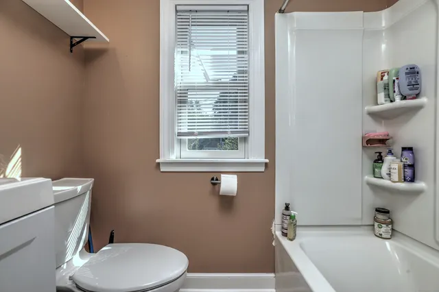 $370,000 | 32 Roberts Street, Seymour, CT 06483