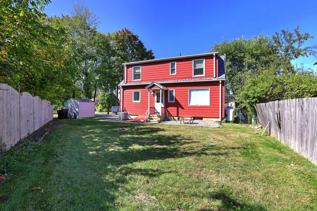 $370,000 | 32 Roberts Street, Seymour, CT 06483
