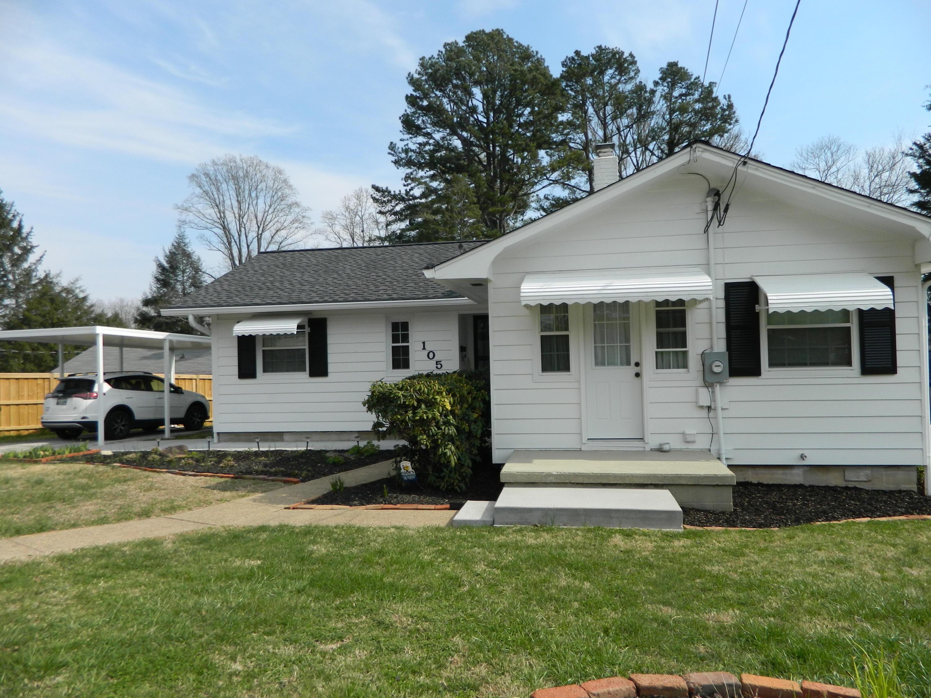 105 Dixie Lane Oak Ridge, TN 37830 - Photo 4 of 22 DSCN4635
