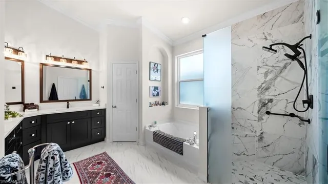 $899,000 | 371 Burnt Pine Drive, Naples, FL 34119