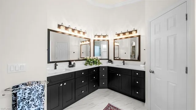 $899,000 | 371 Burnt Pine Drive, Naples, FL 34119