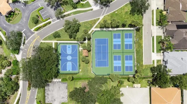 $899,000 | 371 Burnt Pine Drive, Naples, FL 34119