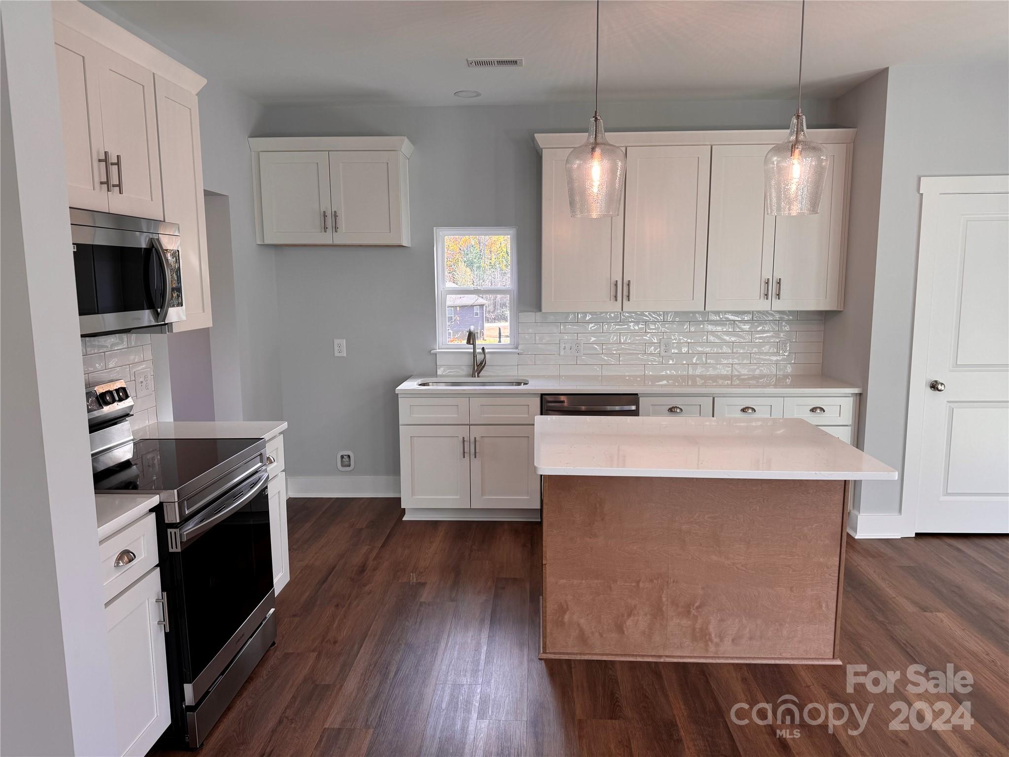 3739 Innes Lane Maiden, NC 28650 - Photo 12 of 37 Gallery Image 12