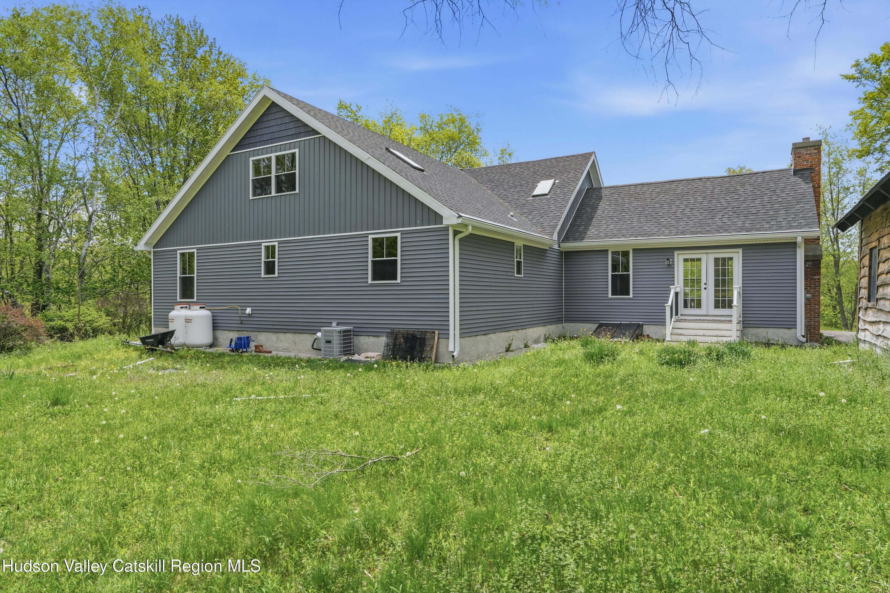 757 Taborton Road Sand Lake, NY 12153 - Photo 3 of 32 a front view of house with yard and green space