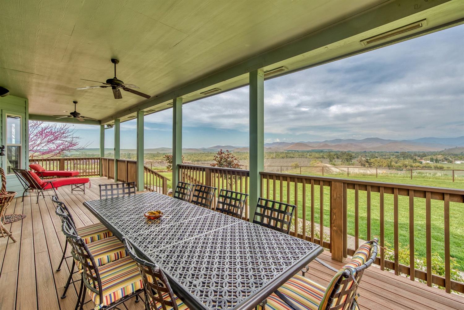 1920 North Piedra Road Sanger, CA 93657 - Photo 12 of 57