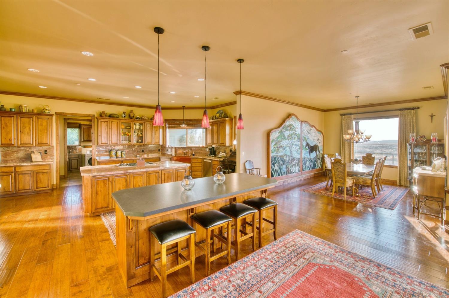 1920 North Piedra Road Sanger, CA 93657 - Photo 28 of 57