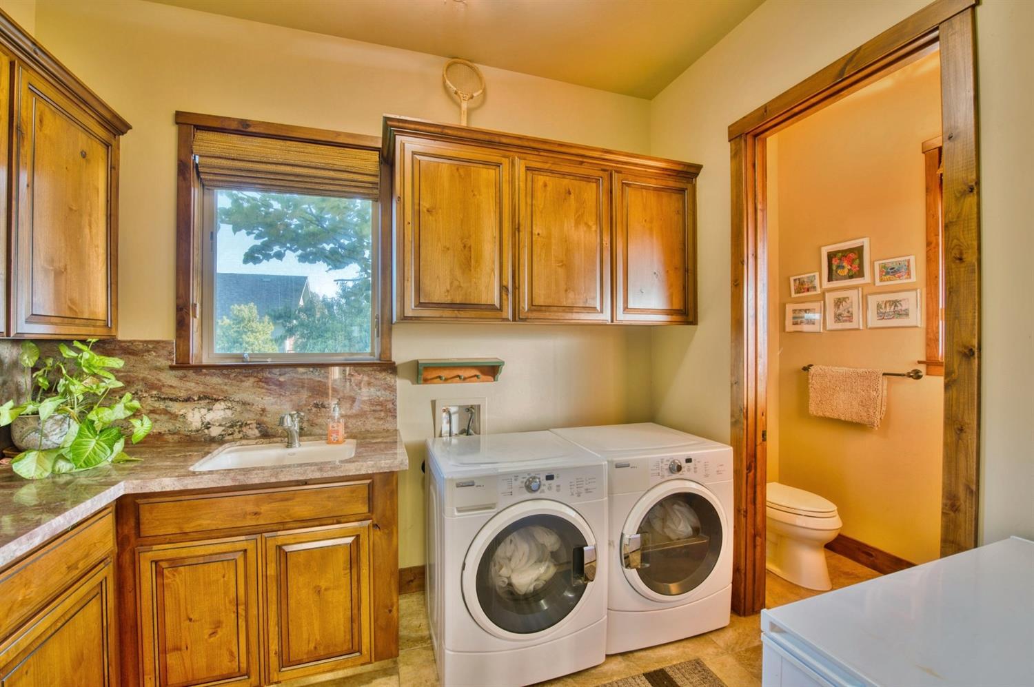 1920 North Piedra Road Sanger, CA 93657 - Photo 53 of 57