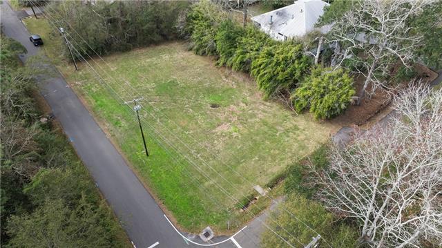 250 Wilkinson Street Mandeville, LA 70448 - Photo 4 of 8