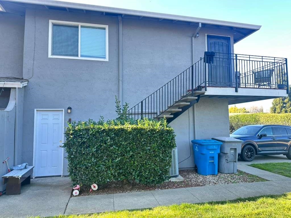 110 Del Rio Court, Unit 4 Vacaville, CA 95687 - Photo 5 of 26