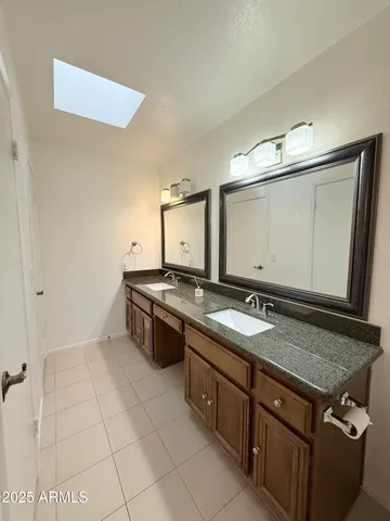 $1,675 | 861 East Lola Drive, Phoenix, AZ 85022