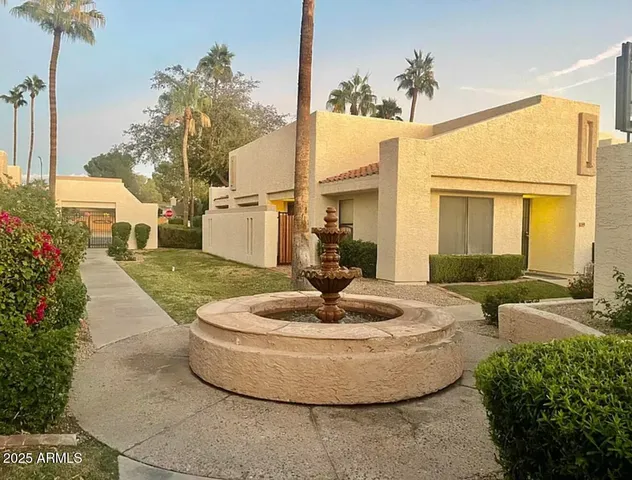 $1,675 | 861 East Lola Drive, Phoenix, AZ 85022