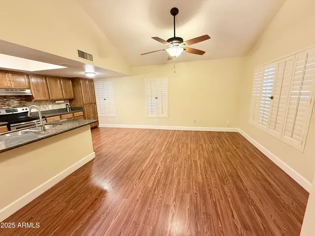 $1,675 | 861 East Lola Drive, Phoenix, AZ 85022