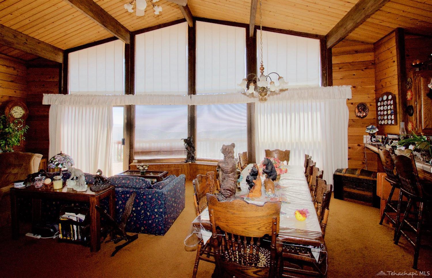 29600 Springwood Court Tehachapi, CA 93561 - Photo 16 of 42 Gallery Image 16