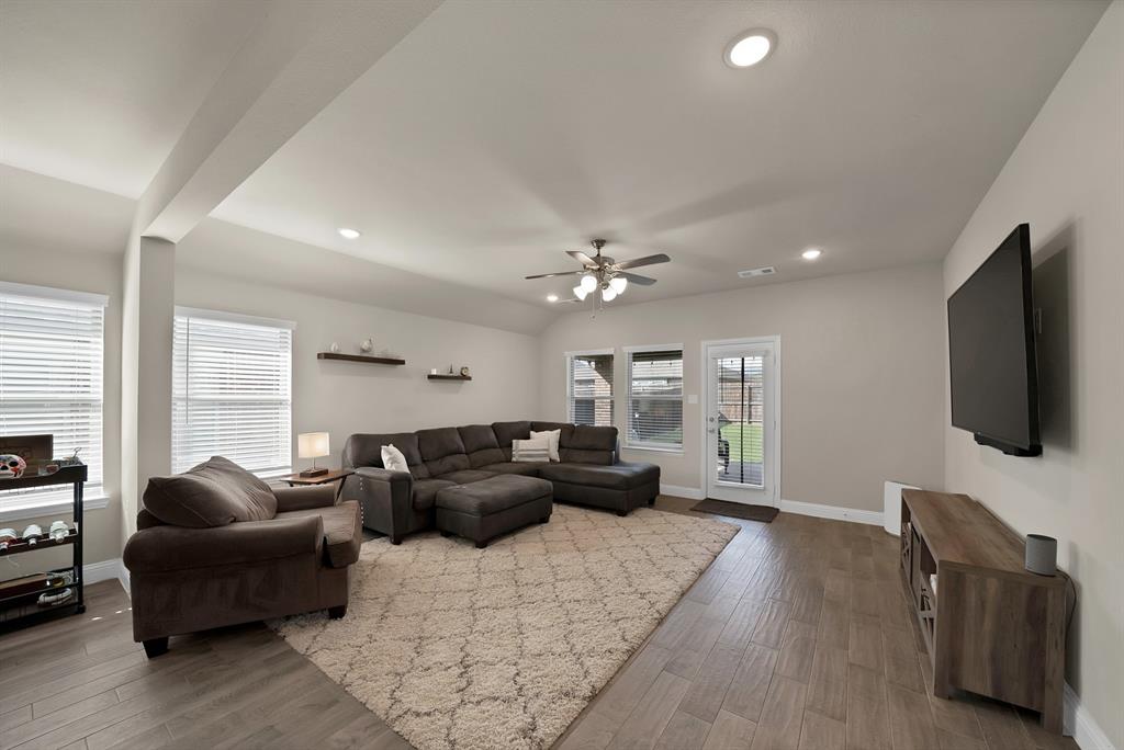 2299 Templin Avenue Forney, TX 75126 - Photo 16 of 38