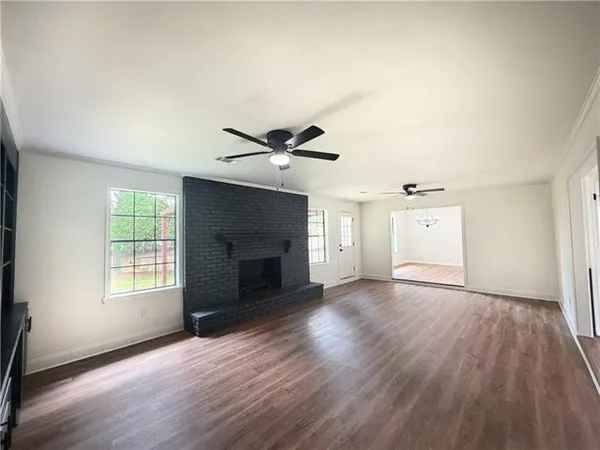 $278,800 | 110 Deer Creek East, Pineville, LA 71360