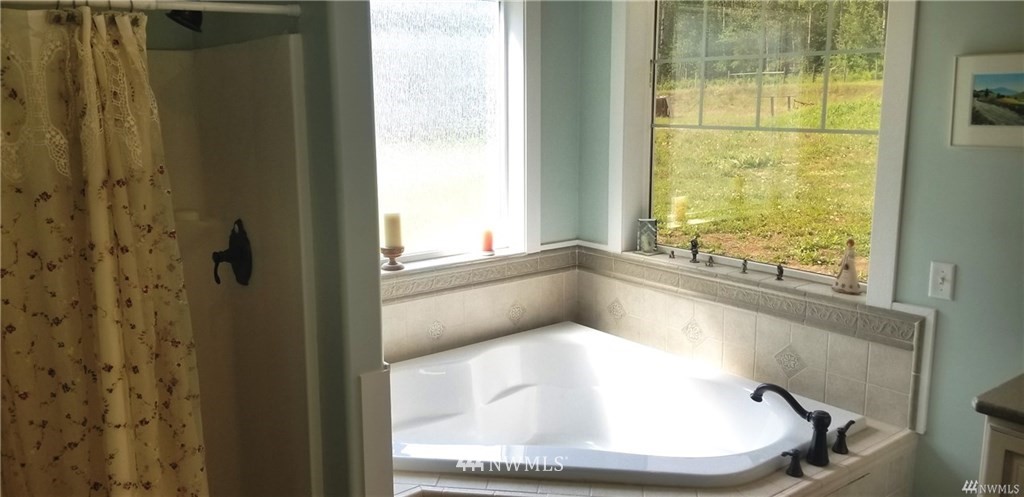 403 North Lemanasky Road Tonasket, WA 98855 - Photo 19 of 25 Gallery Image 19