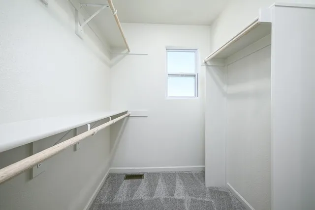 $419,950 | 15624 Sheridan Court, Basehor, KS 66007