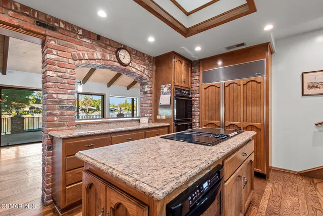 $2,999,950 | 1275 Westwind Circle, Westlake Village, CA 91361